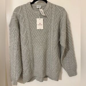 NWT XS Aritzia Sunday Best Grey Peggy Sweater